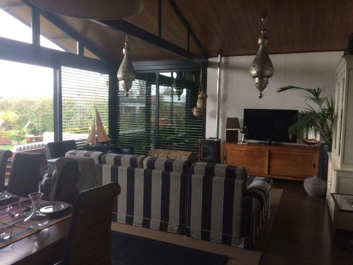 טוריירה Casa Dos Amigos - A Luxury Home In The Nature מראה חיצוני תמונה